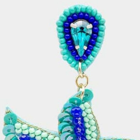 Starfish Teal Blue Seed Bead Earrings - Picture 3 of 6